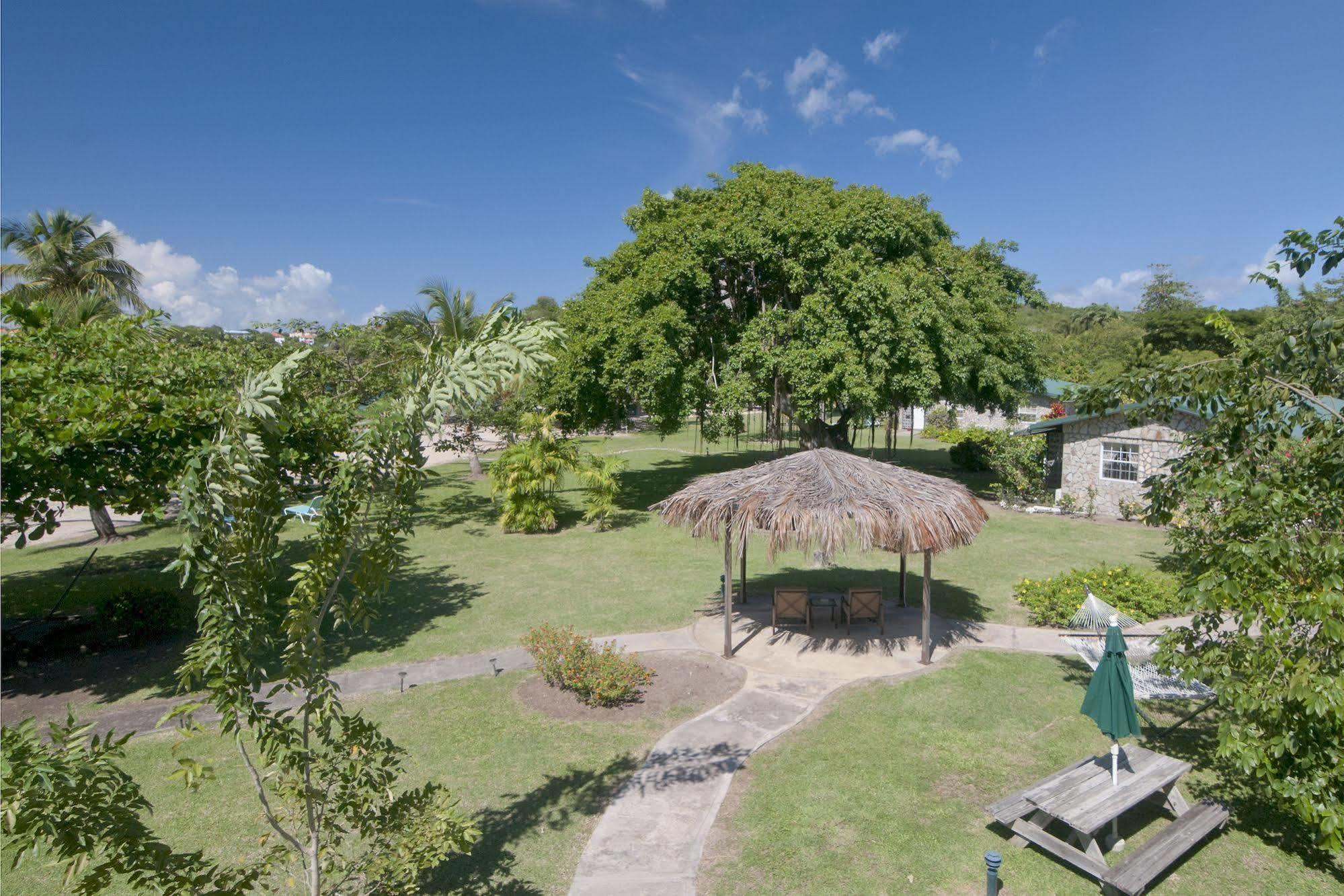 Lance Aux Epines Cottages Exterior foto